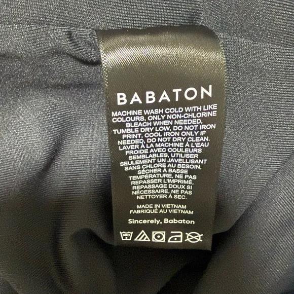 Aritzia Babaton Contour Bodysuit Long Sleeves Black Square Neck NWT - Picture 7 of 9